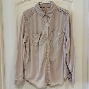 Anthropologie HOLDING HORSES Button Down Shirt with Pearl Snap Buttons